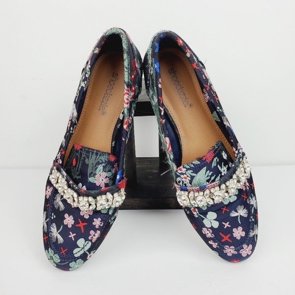 Shoedazzle Cathleen Rhinestone Floral Flat 7.5 - Picture 5 of 10